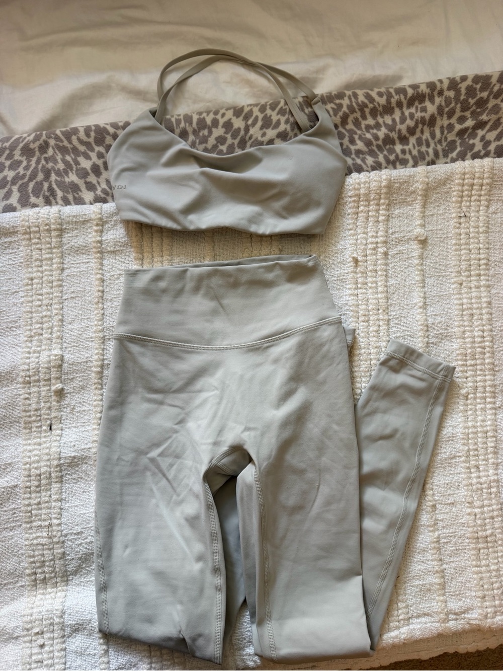 Women’s Light Gray Seamless Sports Tank Top
